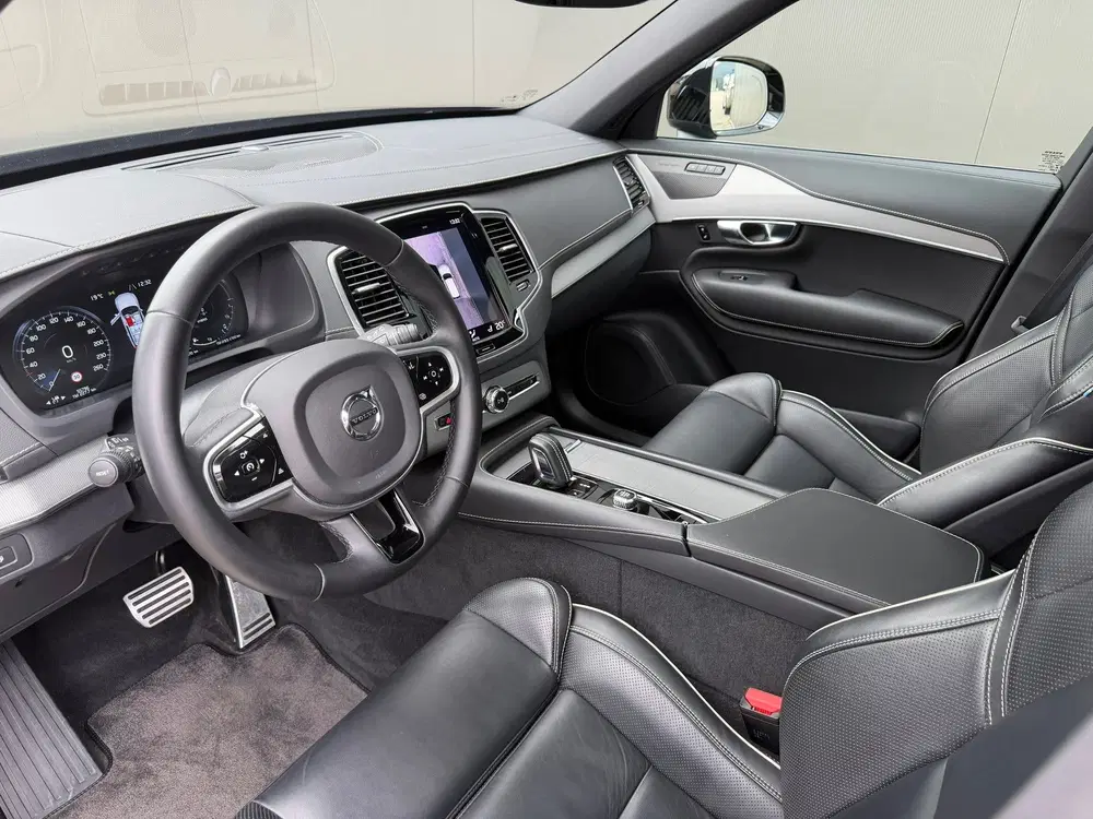 Volvo XC90 T8 Recharge AWD Ultimate Black Edition Tre uit 2022, foto 8