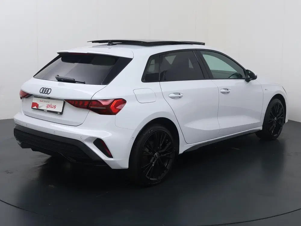 Audi A3 40 TFSI e S edition uit 2025, foto 5