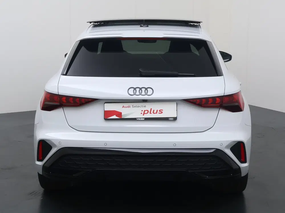 Audi A3 40 TFSI e S edition uit 2025, foto 7