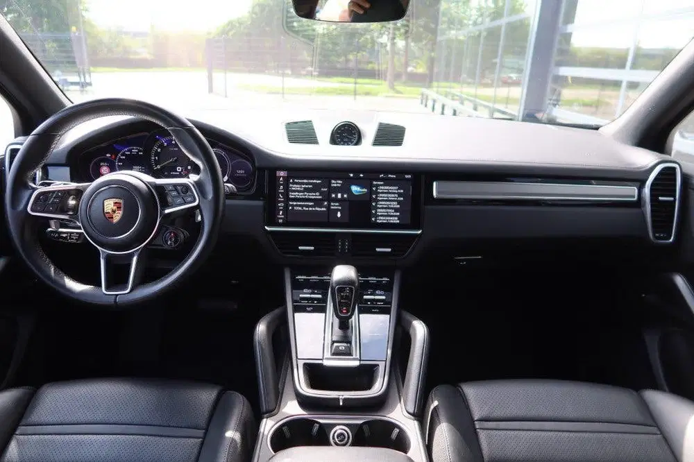 Porsche Cayenne 3.0 E-Hybrid Platinum Edition Chrono uit 2021, foto 7