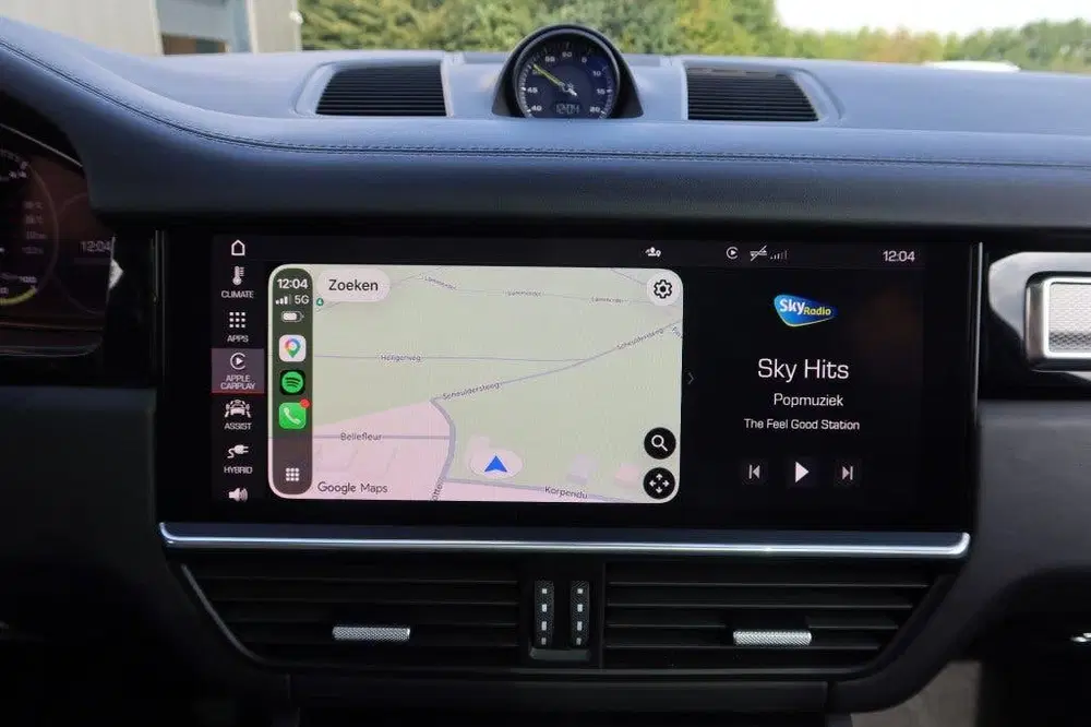 Porsche Cayenne 3.0 E-Hybrid Platinum Edition Chrono uit 2021, foto 9