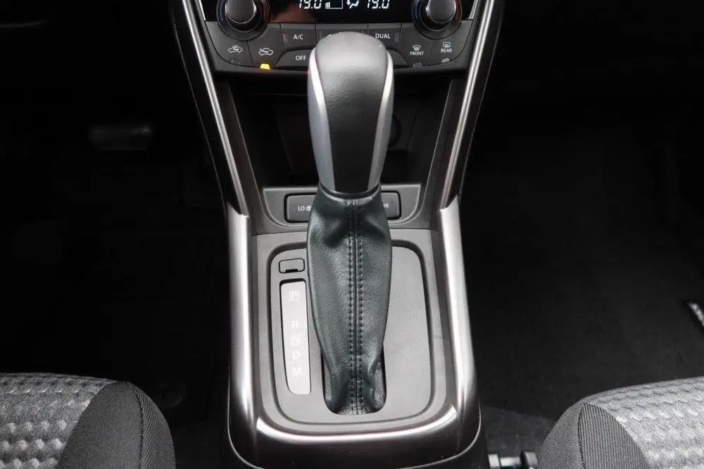 Suzuki S-Cross 1.4 Boosterjet Select Smart Hybrid AUTOMAA uit 2026, foto 13