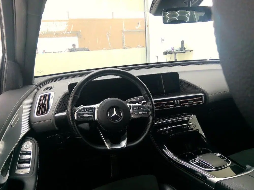 Mercedes-Benz EQC 400 4MATIC Business Solution AMG 80 kWh uit 2022, foto 6