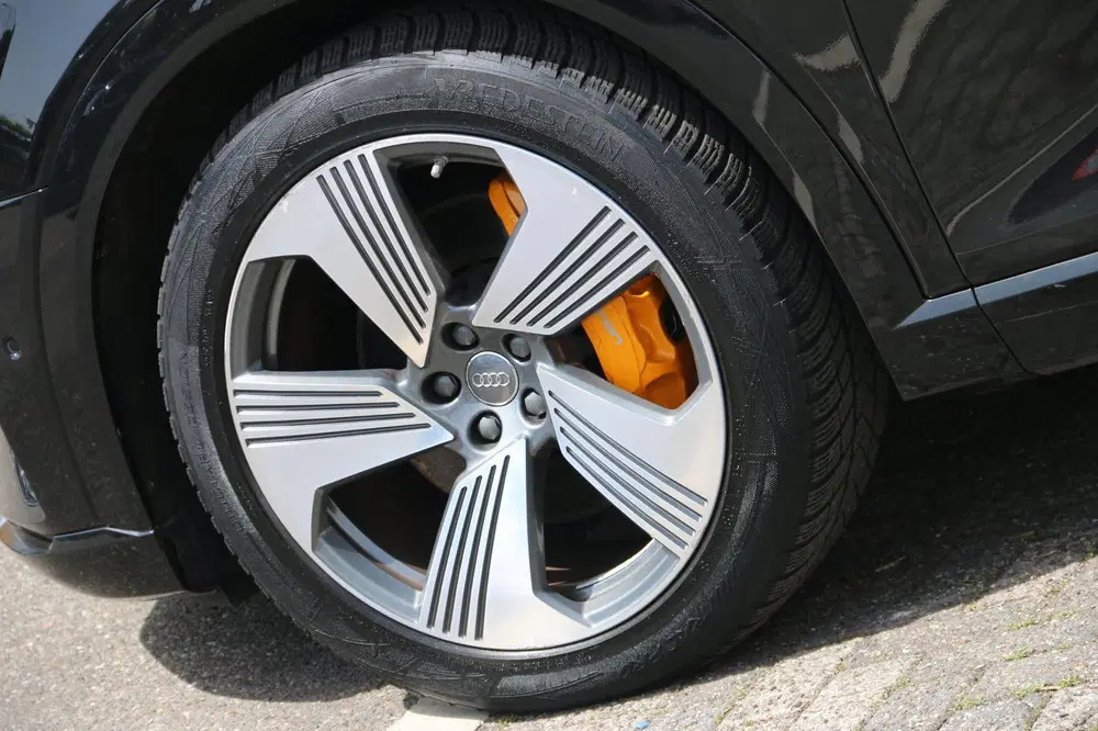 Audi e-tron E-tron 55 quattro PANO-DAK LEDER 95 kWh SO uit 2019, foto 5