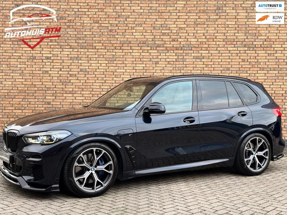 BMW X5 XDrive45e M Sport Acc Stoelvw Trekh Keyles uit 2022