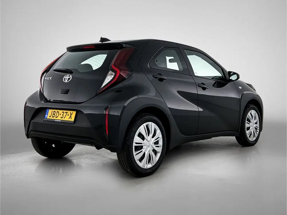 Toyota Aygo X 1.0 VVT-i MT Play I Achteruitrijcamera I uit 2025, foto 2
