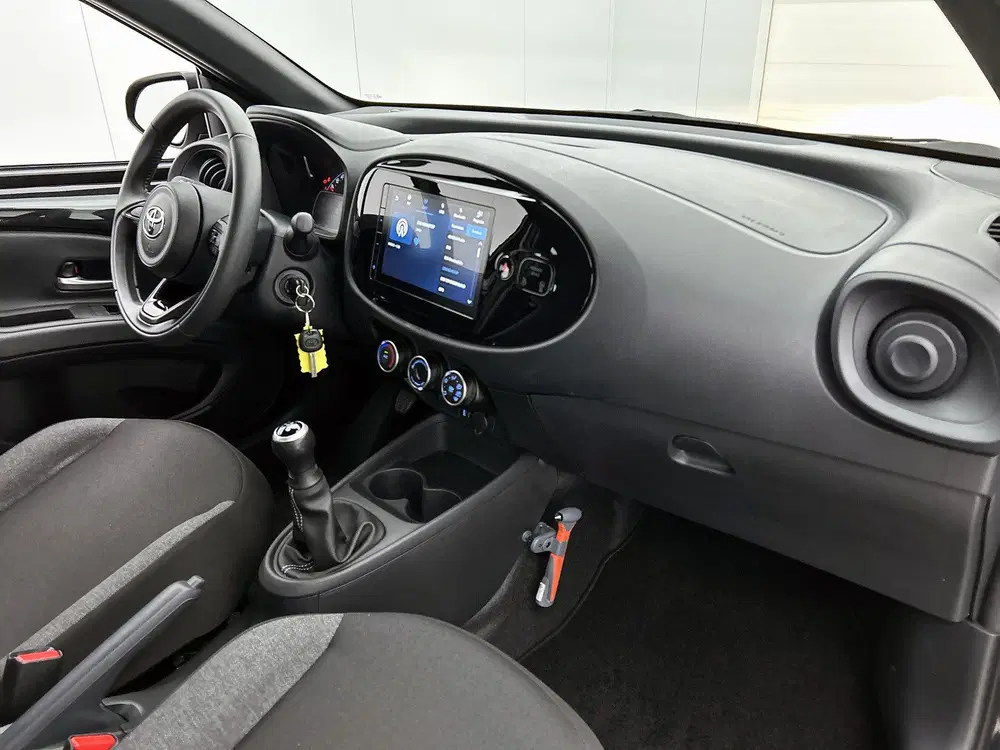 Toyota Aygo X 1.0 VVT-i MT Play I Achteruitrijcamera I uit 2025, foto 6