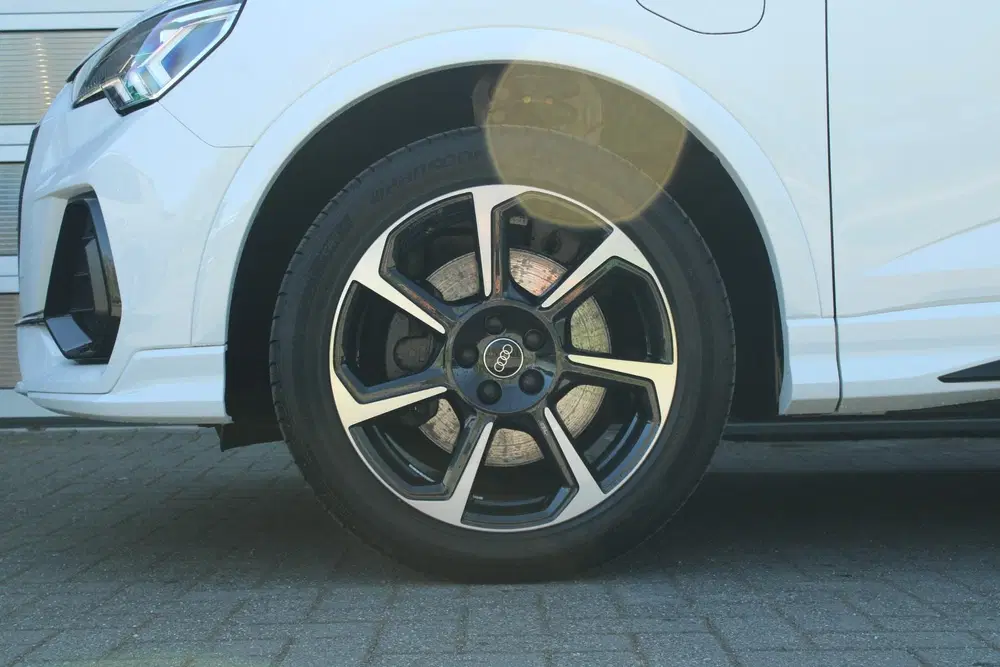 Audi Q3 45 TFSIe 245pk S Edition uit 2022, foto 15