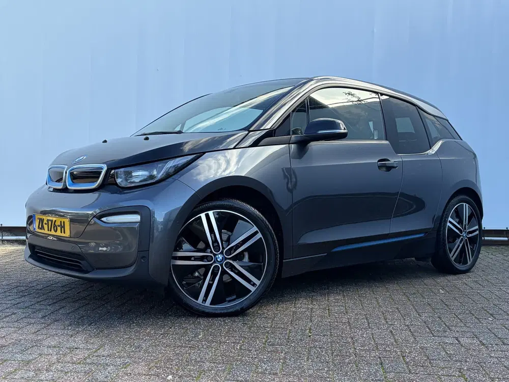 BMW i3 Executive Edition 120Ah 42 kWh Warmtepomp uit 2019, foto 11