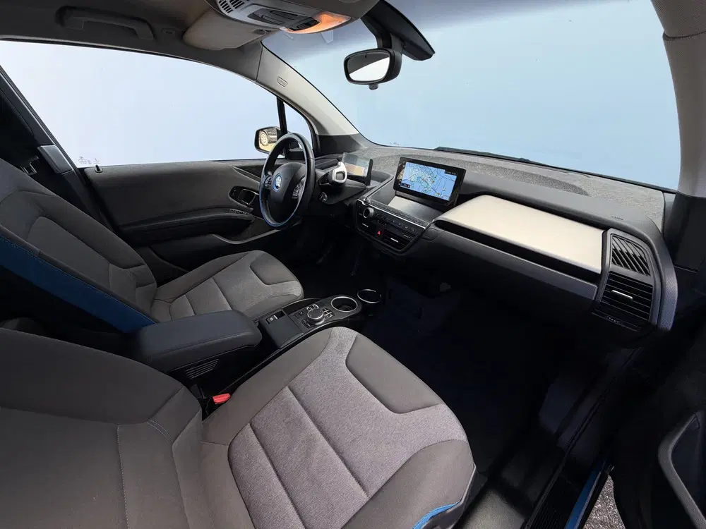 BMW i3 Executive Edition 120Ah 42 kWh Warmtepomp uit 2019, foto 3