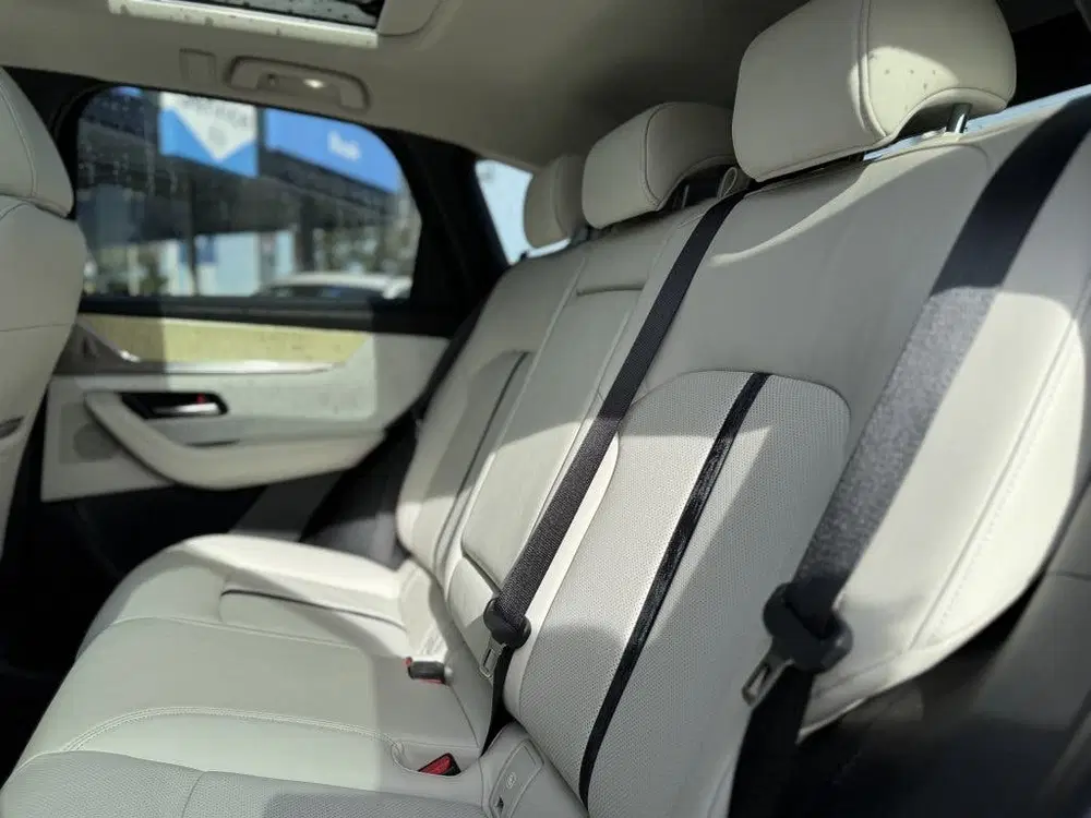 Mazda CX-60 2.5 PHEV Takumi uit 2023, foto 13