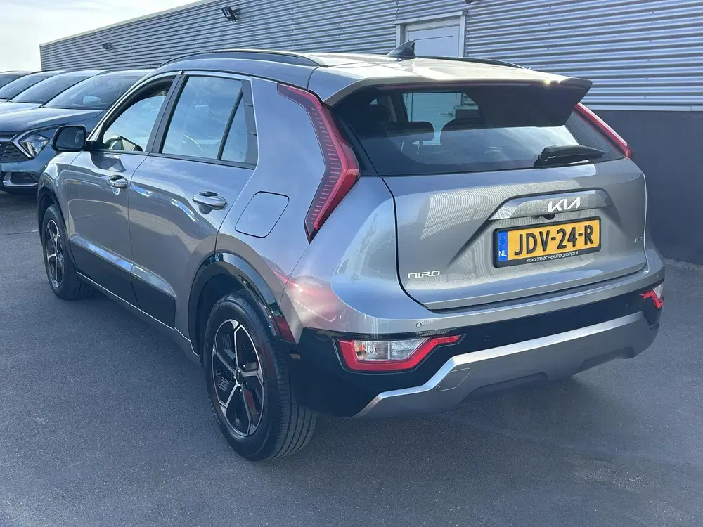 Kia Niro 1.6 GDi Hybrid DynamicLine Nederlandse aut uit 2025, foto 14
