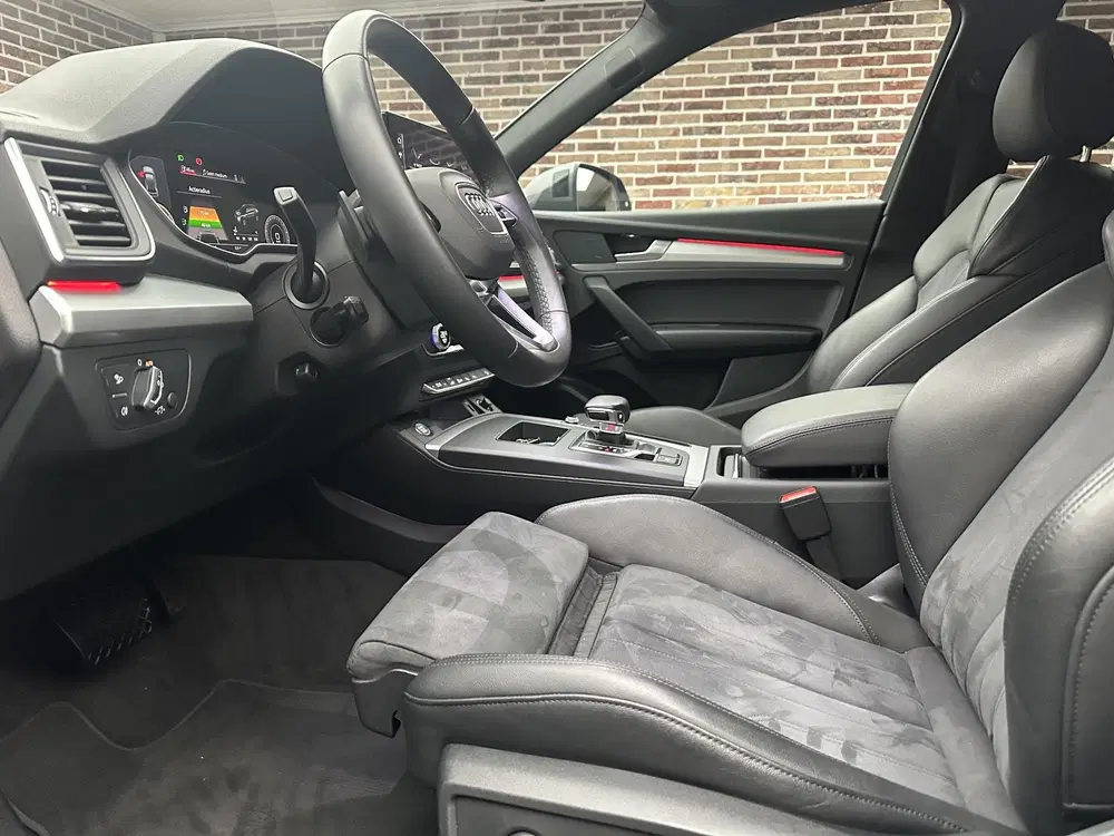Audi Q5 55 TFSI e S edition S-line uit 2021, foto 14