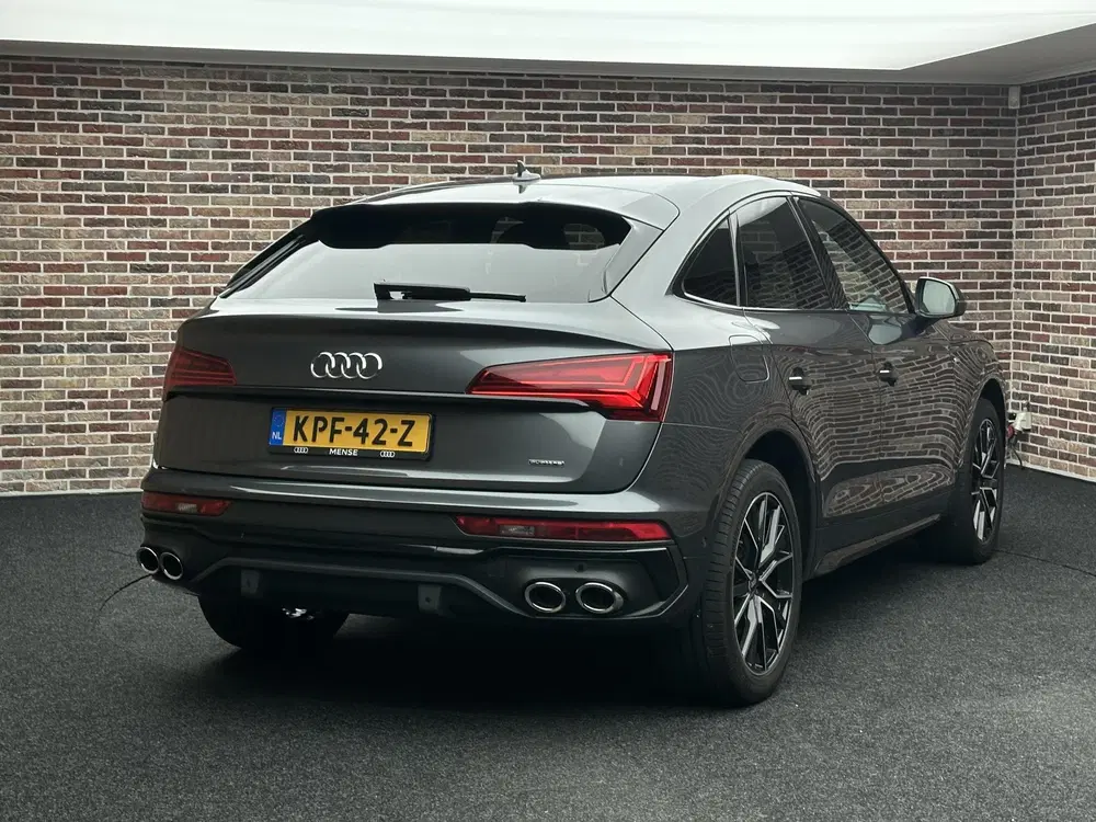 Audi Q5 55 TFSI e S edition S-line uit 2021, foto 2