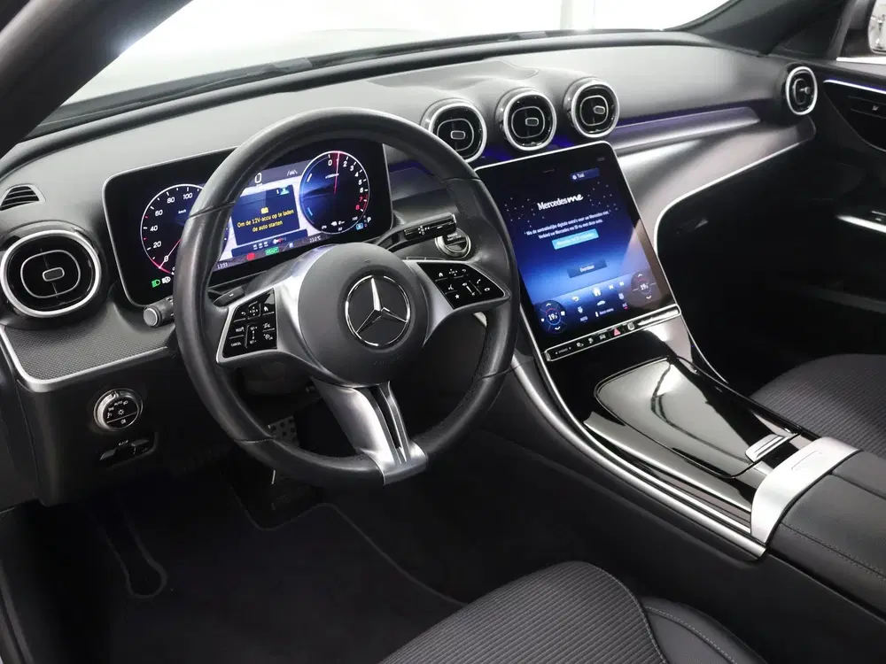Mercedes-Benz C-Klasse 300 e Business Solution uit 2025, foto 7