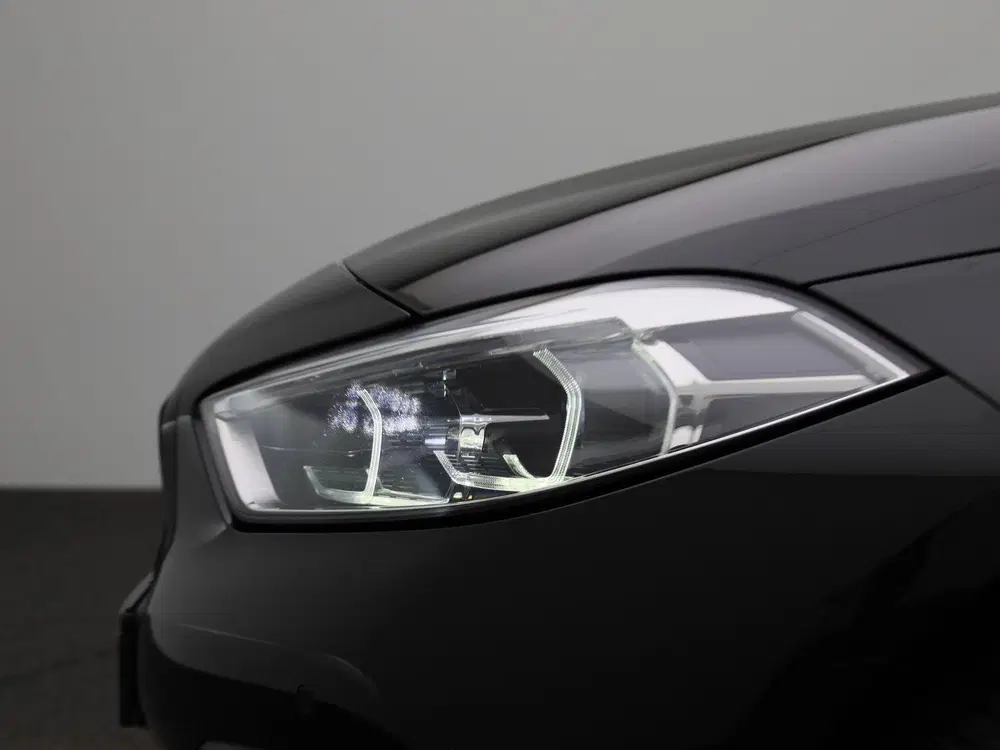 BMW 1-serie 118i Executive uit 2023, foto 15