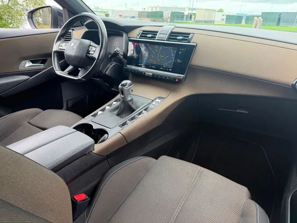 DS Automobiles DS 7 Crossback DS 7 Crossback 1.2 Turbo 130 Business NAP uit 2019, foto 14