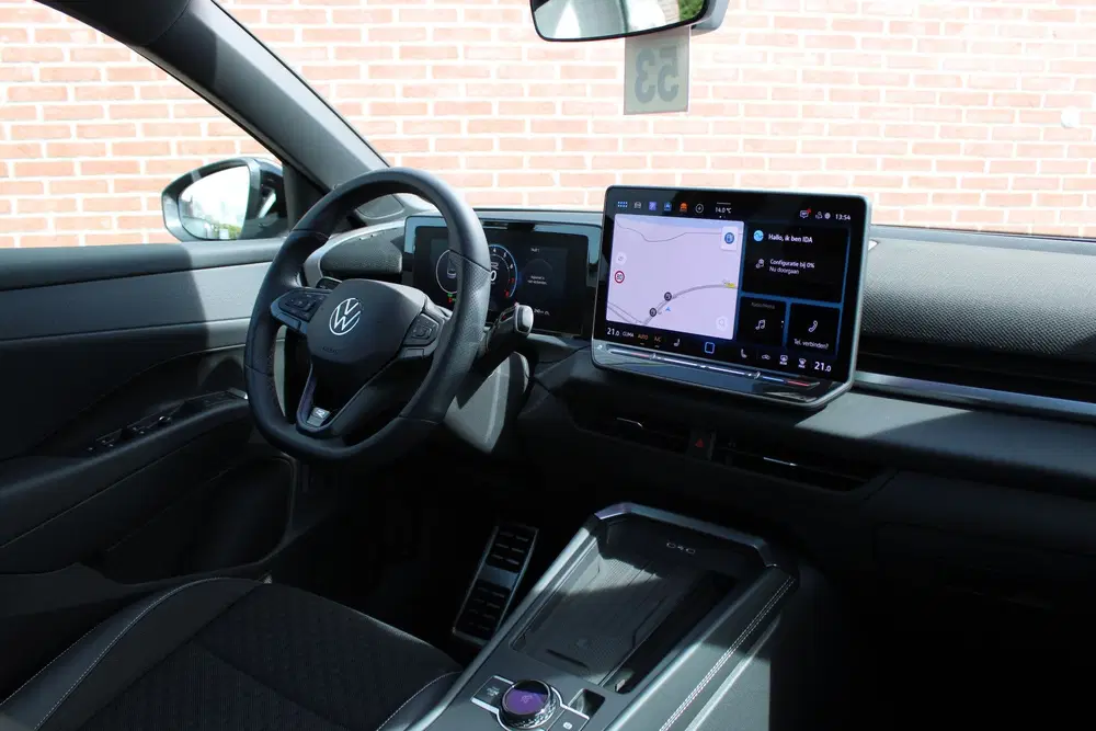 Volkswagen T-Roc 1.5 TSI 150PK R-Line Edition uit 2025, foto 4