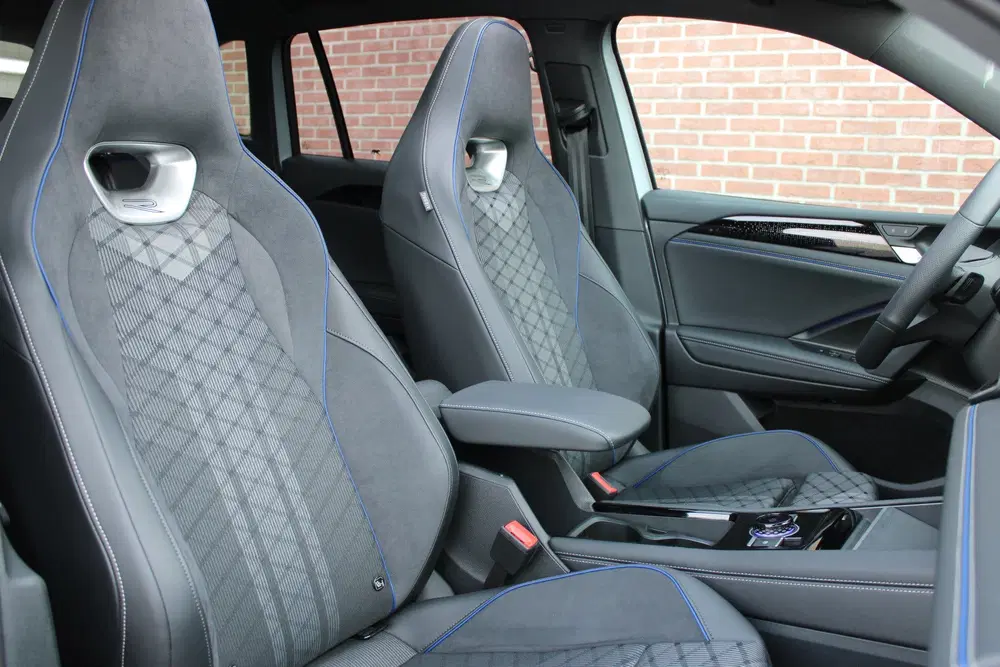 Volkswagen Tiguan 1.5 eHybrid 272PK R-Line Edition uit 2025, foto 12