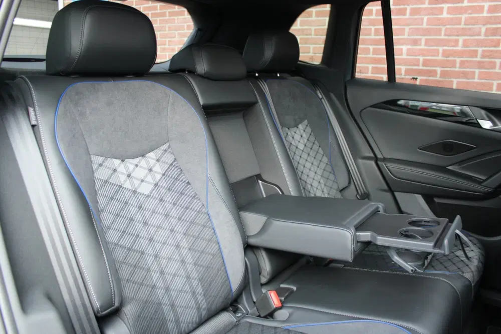 Volkswagen Tiguan 1.5 eHybrid 272PK R-Line Edition uit 2025, foto 15