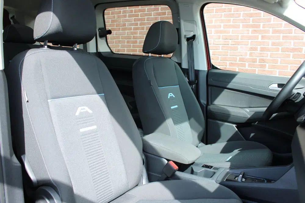 Ford Tourneo Connect 7P 1.5 EcoBoost 150PK PHEV L2 Acti uit 2025, foto 11