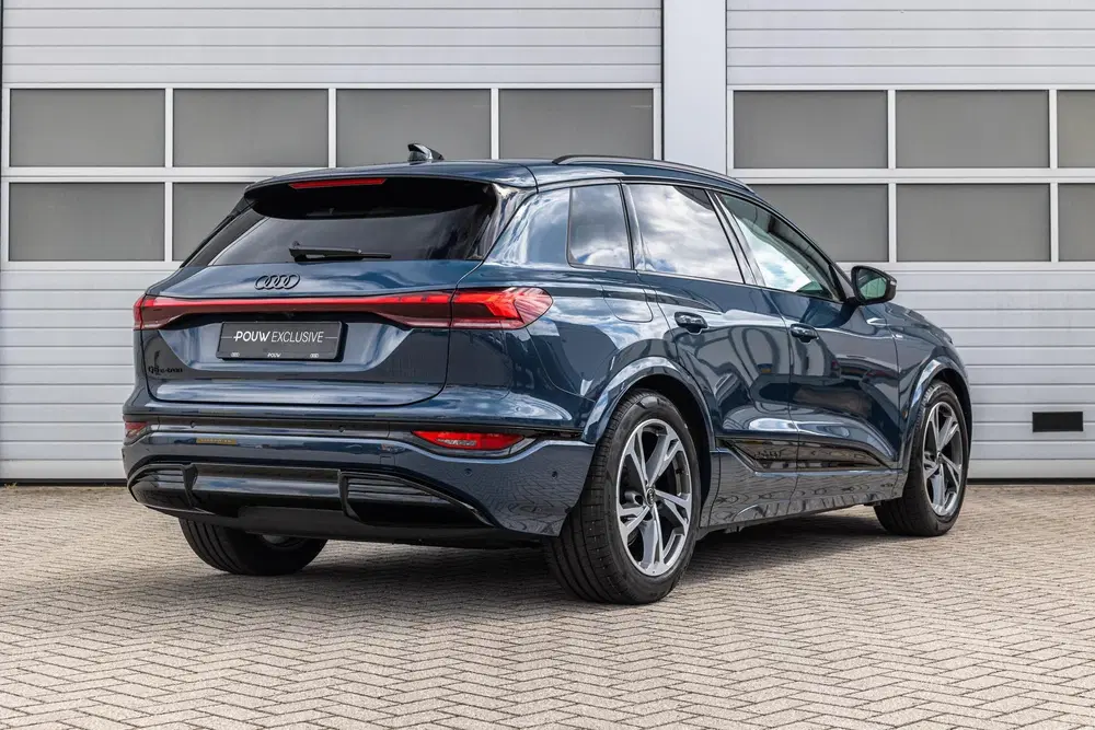 Audi Q6 e-tron 306pk S Edition Performance 100 kWh uit 2026, foto 2