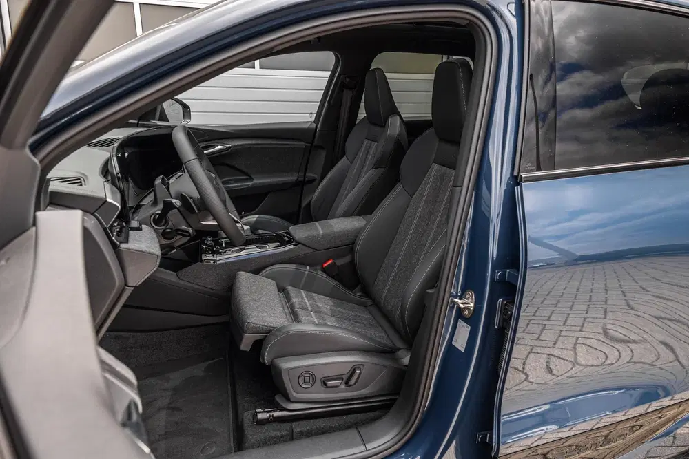 Audi Q6 e-tron 306pk S Edition Performance 100 kWh uit 2026, foto 4