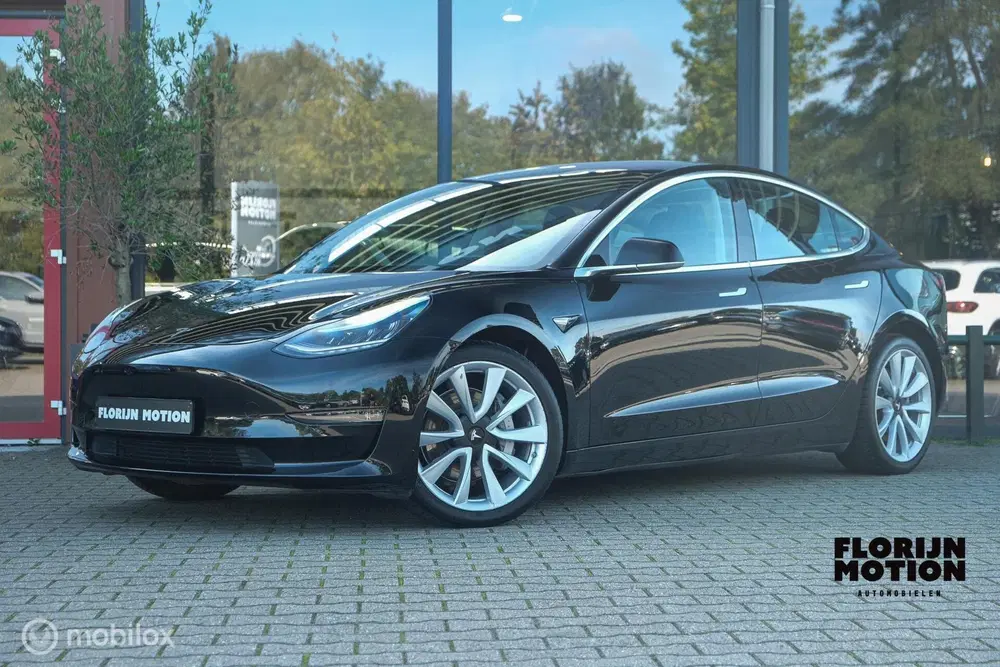 Tesla Model 3 Long Range AWD 75 kWh uit 2019
