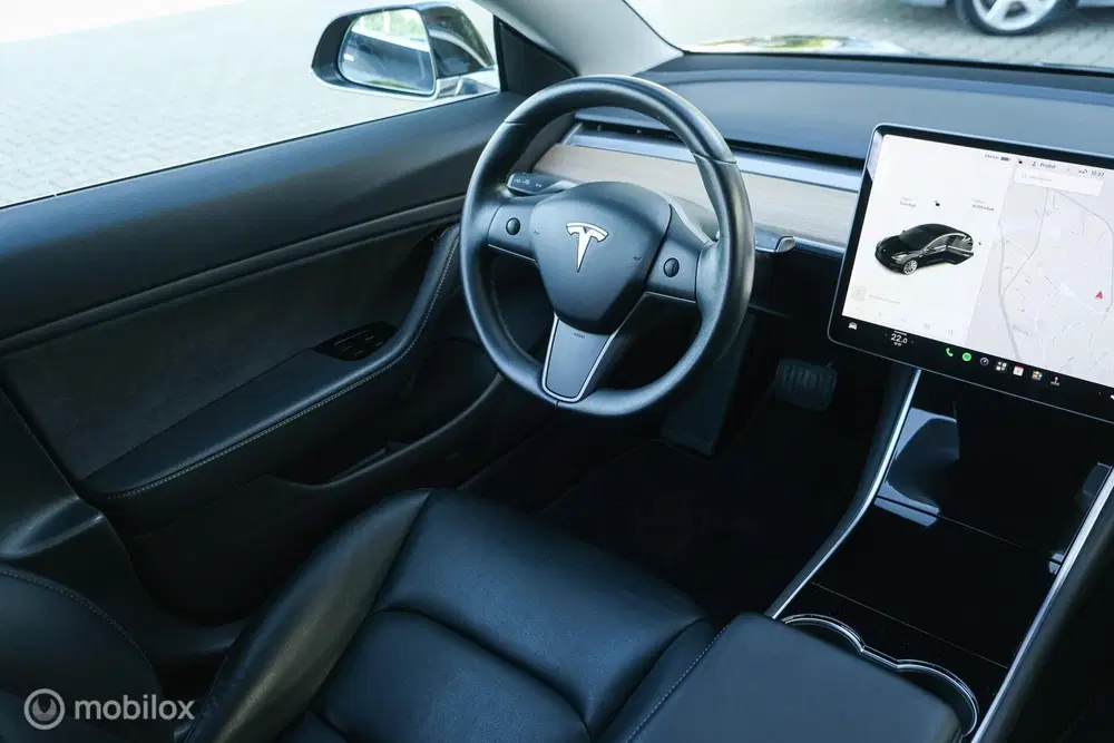Tesla Model 3 Long Range AWD 75 kWh uit 2019, foto 12