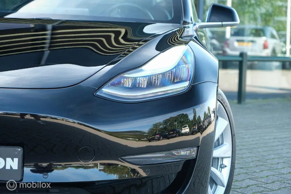 Tesla Model 3 Long Range AWD 75 kWh uit 2019, foto 15