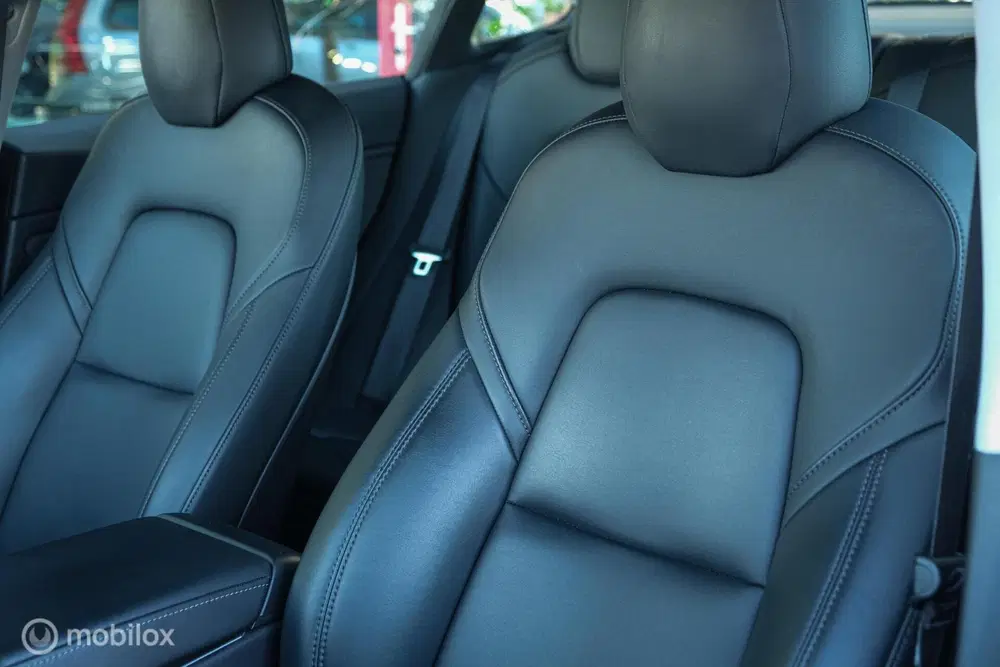 Tesla Model 3 Long Range AWD 75 kWh uit 2019, foto 6