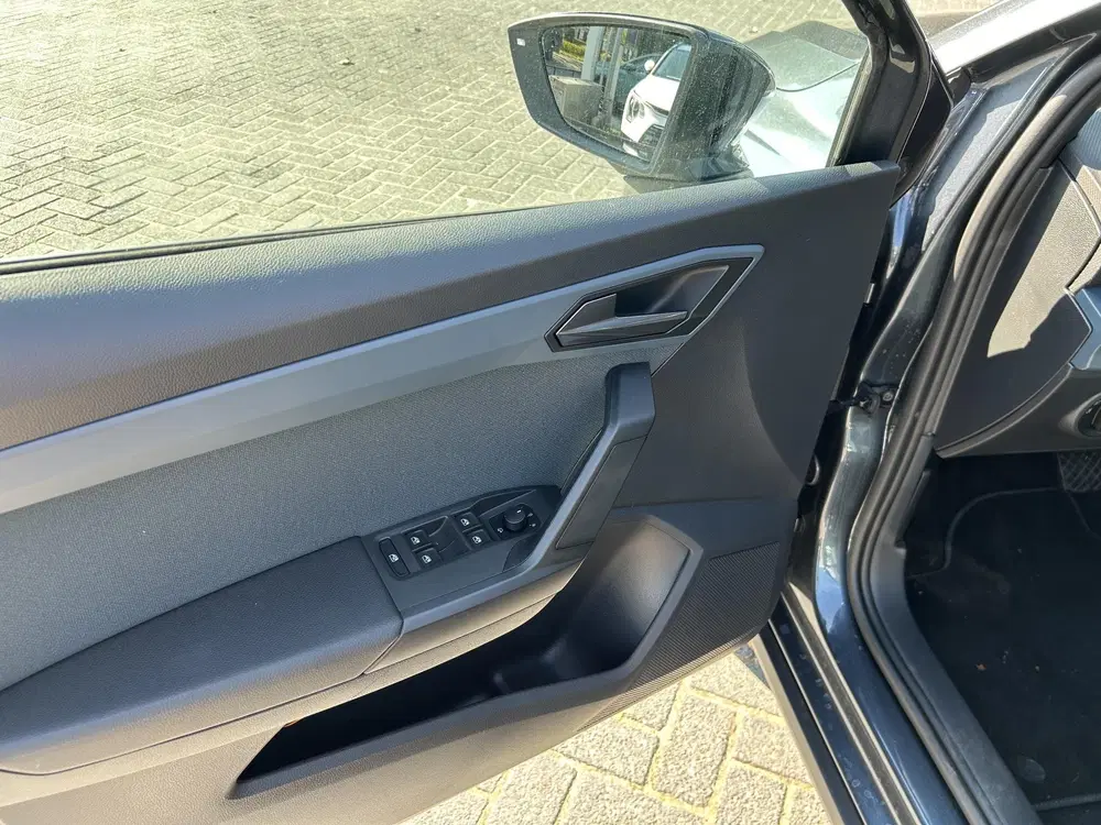 SEAT Arona 1.0 EcoTSI Style Business Connect uit 2026, foto 12