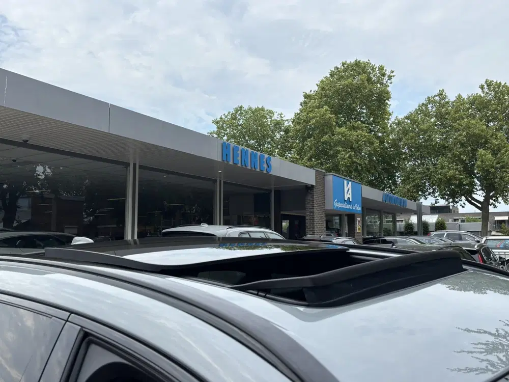 Volvo XC60 T6 Recharge AWD Ultimate Dark Pano 360 Hea uit 2023, foto 10