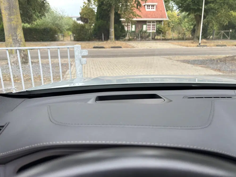Volvo XC60 T6 Recharge AWD Ultimate Dark Pano 360 Hea uit 2023, foto 12