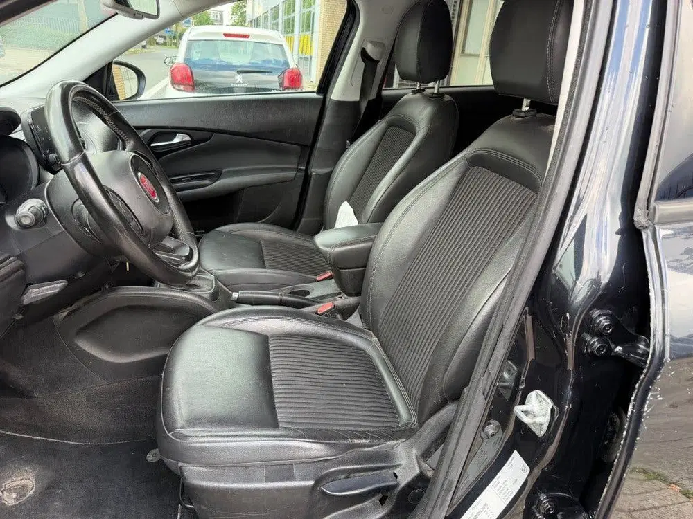 Fiat Tipo 1.6 MultiJet 16v Business 120pk 1ste eigen uit 2019, foto 11