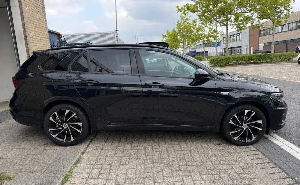 Fiat Tipo 1.6 MultiJet 16v Business 120pk 1ste eigen uit 2019, foto 14
