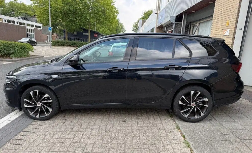 Fiat Tipo 1.6 MultiJet 16v Business 120pk 1ste eigen uit 2019, foto 15
