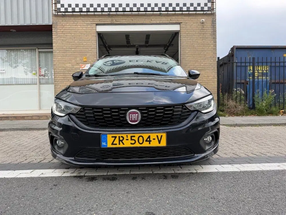 Fiat Tipo 1.6 MultiJet 16v Business 120pk 1ste eigen uit 2019, foto 4