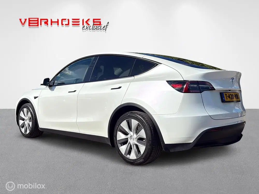 Tesla Model Y Long Range Dual Motor uit 2023, foto 2