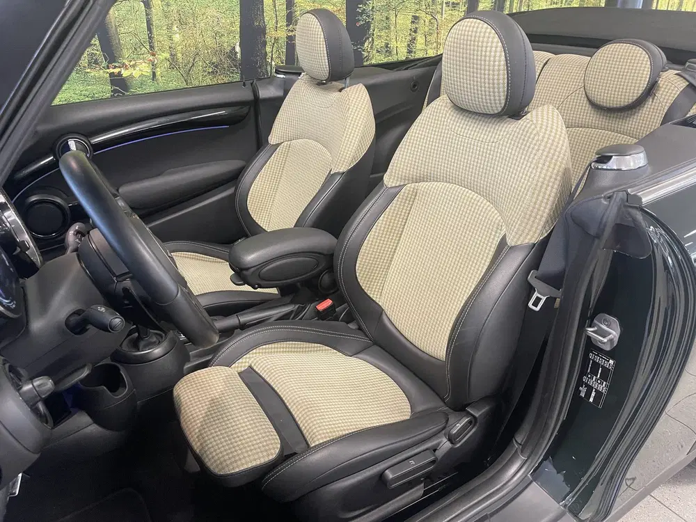 Mini Cabrio 2.0 Cooper S Rockingham GT Resolute Editio uit 2023, foto 10