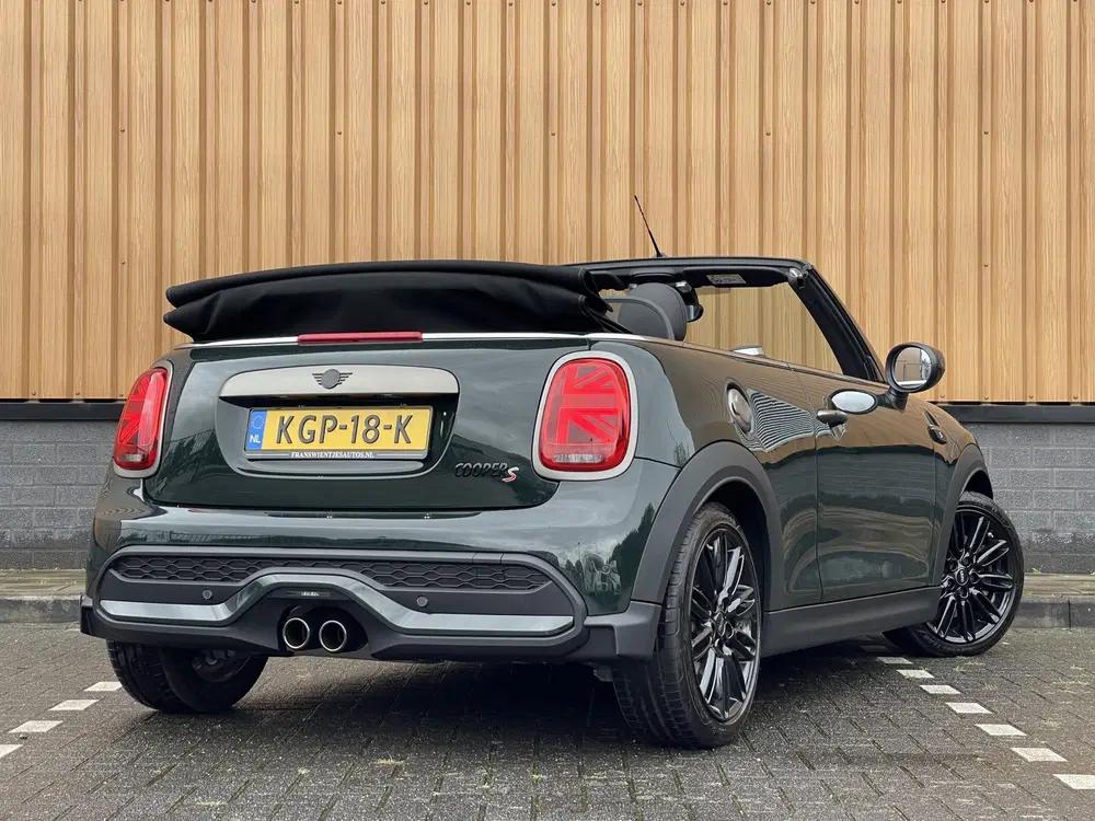 Mini Cabrio 2.0 Cooper S Rockingham GT Resolute Editio uit 2023, foto 2