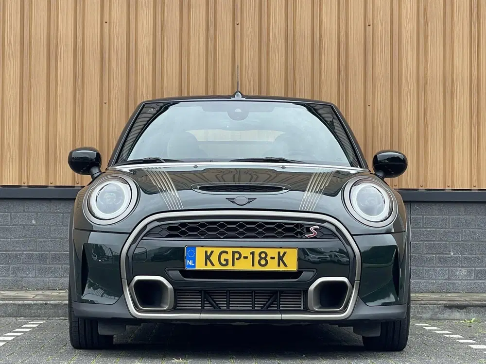 Mini Cabrio 2.0 Cooper S Rockingham GT Resolute Editio uit 2023, foto 4