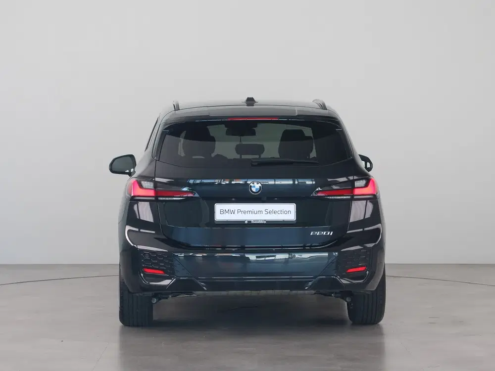 BMW 2-serie 220i Active Tourer M Sport uit 2026, foto 12