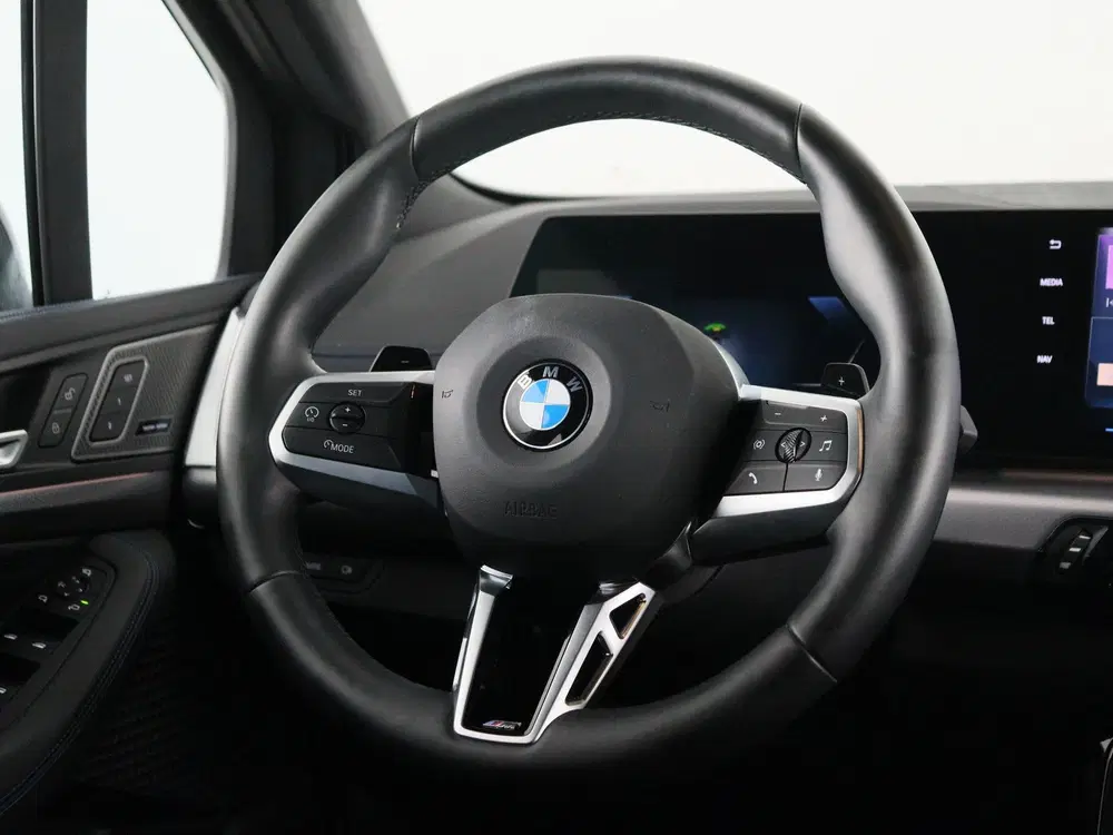 BMW 2-serie 220i Active Tourer M Sport uit 2026, foto 2