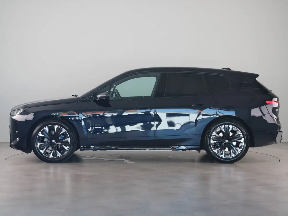 BMW iX xDrive45 101 kWh M Sport uit 2026, foto 13
