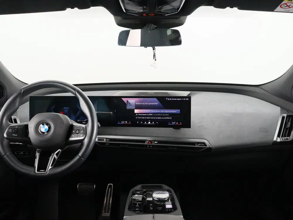 BMW iX xDrive45 101 kWh M Sport uit 2026, foto 14