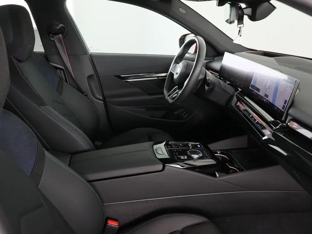 BMW i5 Touring eDrive40 M Sport Edition 84 kWh (b uit 2025, foto 15