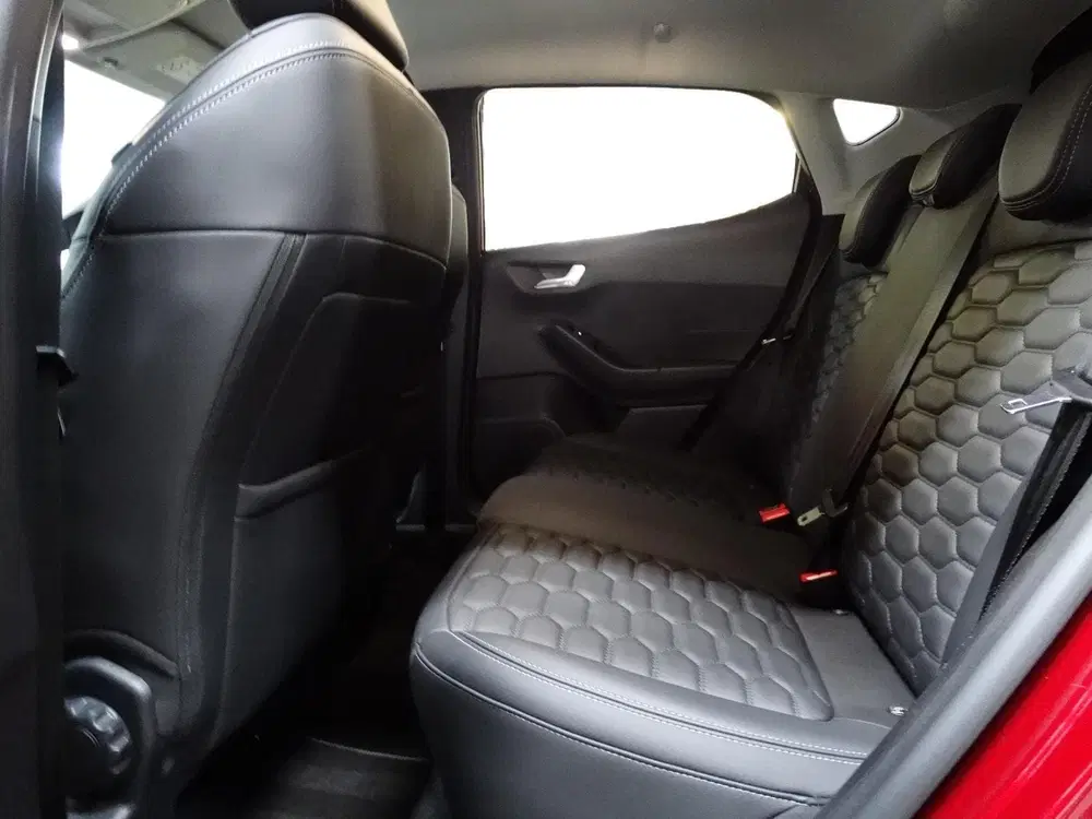 Ford Fiesta Vignale 1.0 Hybrid uit 2021, foto 13
