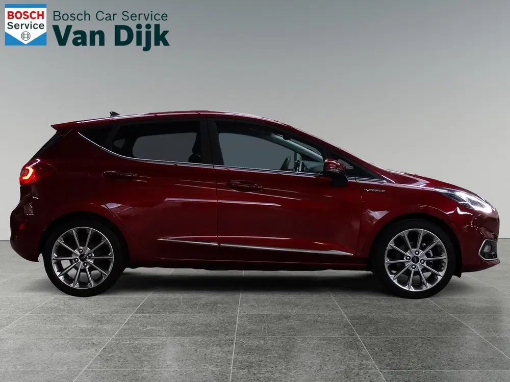 Ford Fiesta Vignale 1.0 Hybrid uit 2021, foto 2