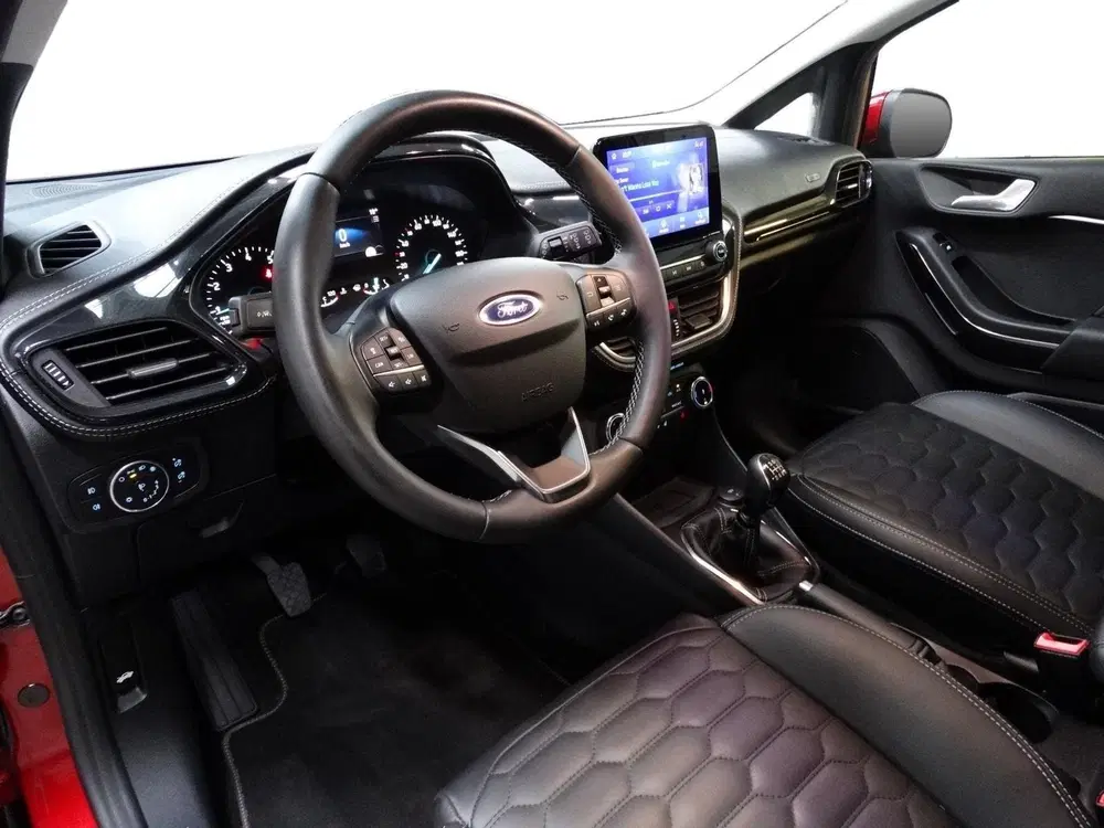 Ford Fiesta Vignale 1.0 Hybrid uit 2021, foto 3